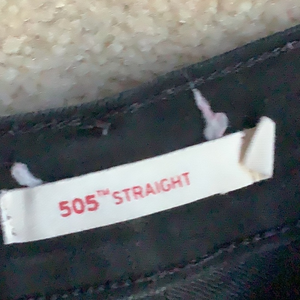 Levi’s Black 505  Straight W 31 L 30